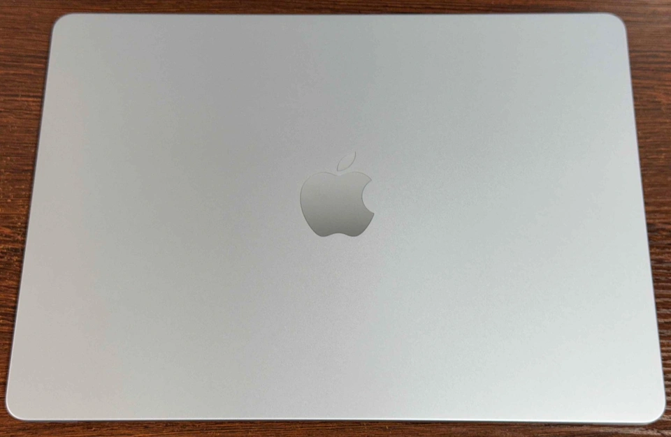 Apple MacBook Air 13" (M4 Chip, 512GB SSD, 16GB Ram) Sky Blue - Mint 100% Bat - Image 3