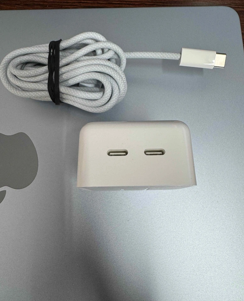Apple MacBook Air 13" (M4 Chip, 512GB SSD, 16GB Ram) Sky Blue - Mint 100% Bat - Image 5