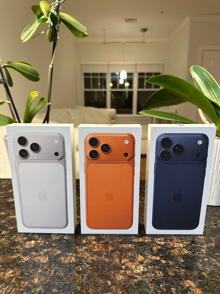 Apple iPhone 17 Pro Max 256GB  UNLOCKED  SHIPS TODAY  SEALED 125+ SOLD NEW - Image 3
